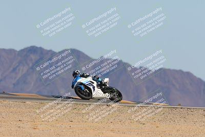 media/Oct-20-2024-CVMA (Sun) [[d4a3dff211]]/Race 16-Formula Middleweight/